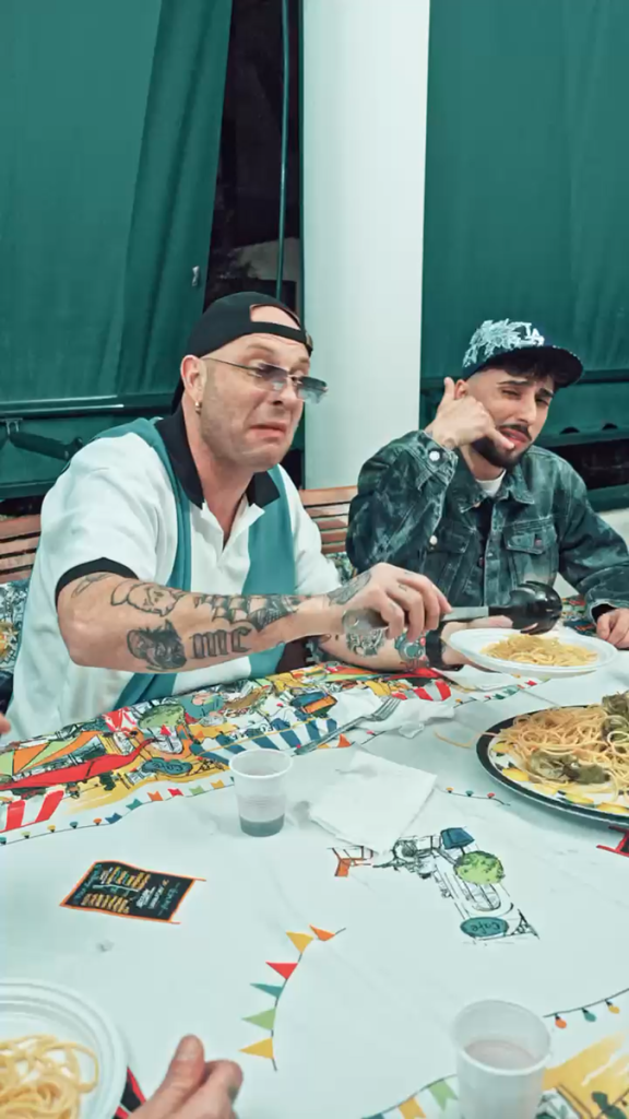 Backstage di produzione — poster video